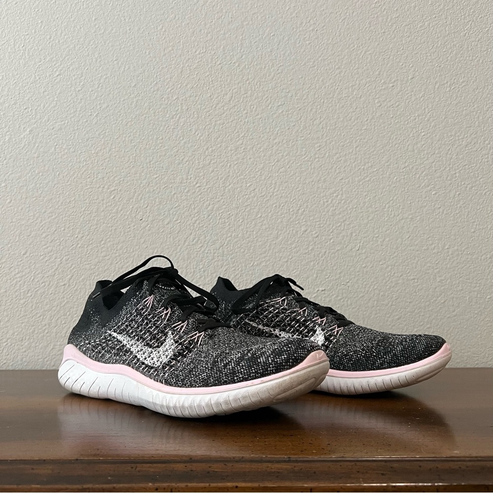 Nike Free Run Flyknit Running Sneakers